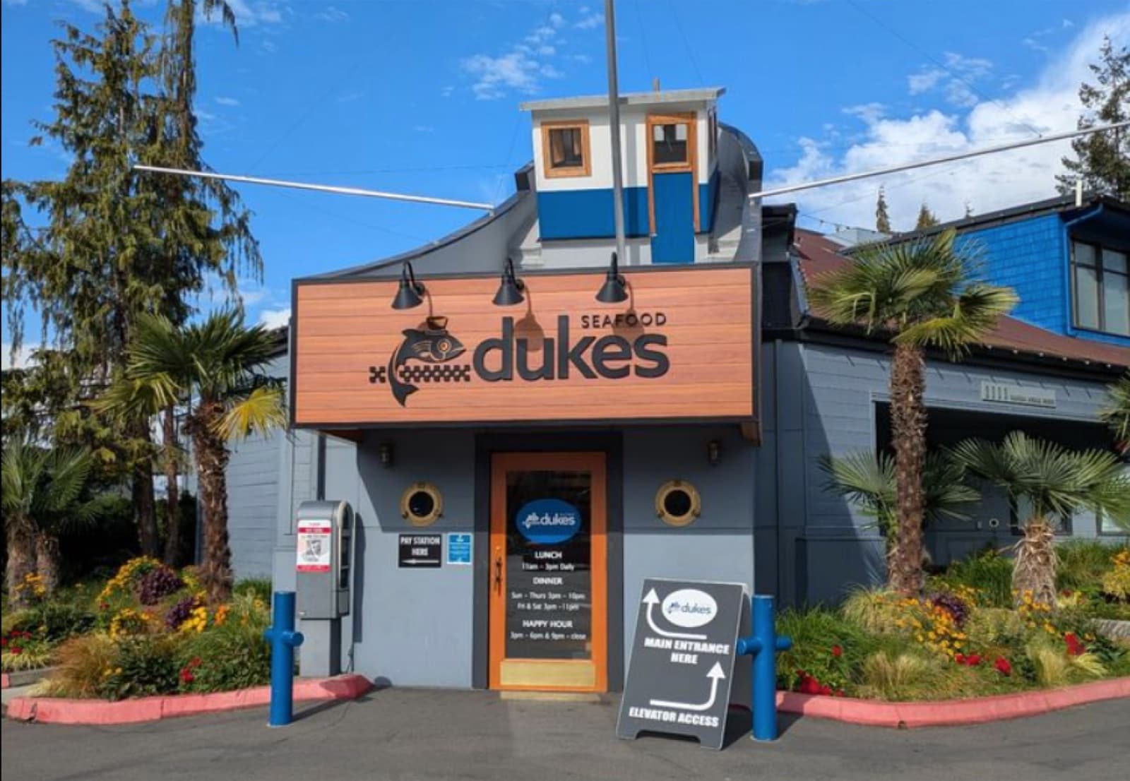 Duke's - photo 6